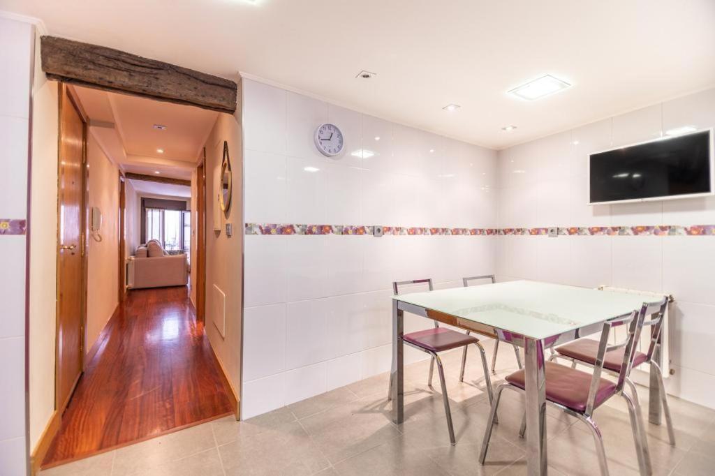 Vivienda En El Casco Antiguo De Castro Urdiales Appartement Buitenkant foto
